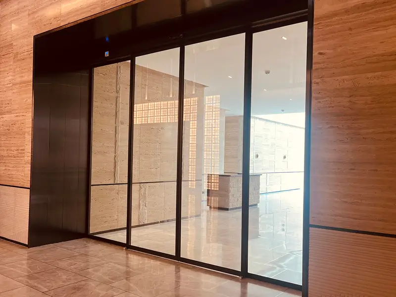 High-height automatic door